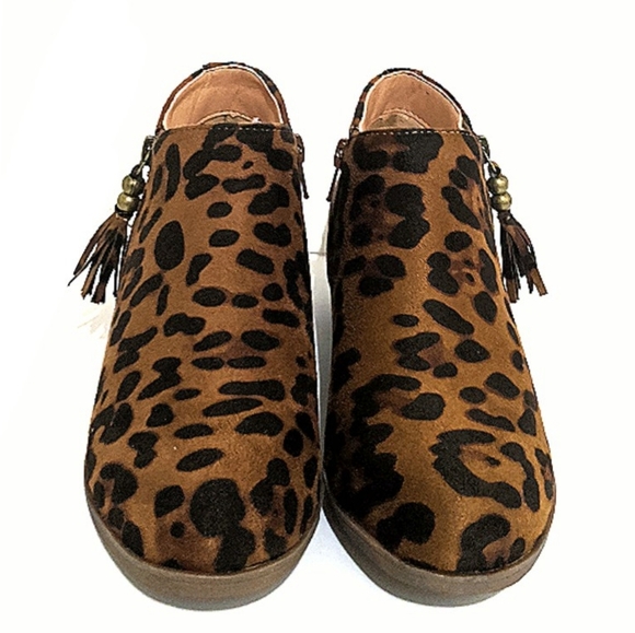 Mata Leopard Ankle Booties - Picture 6 of 11